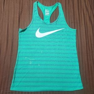 Nike Women dryfit tank top